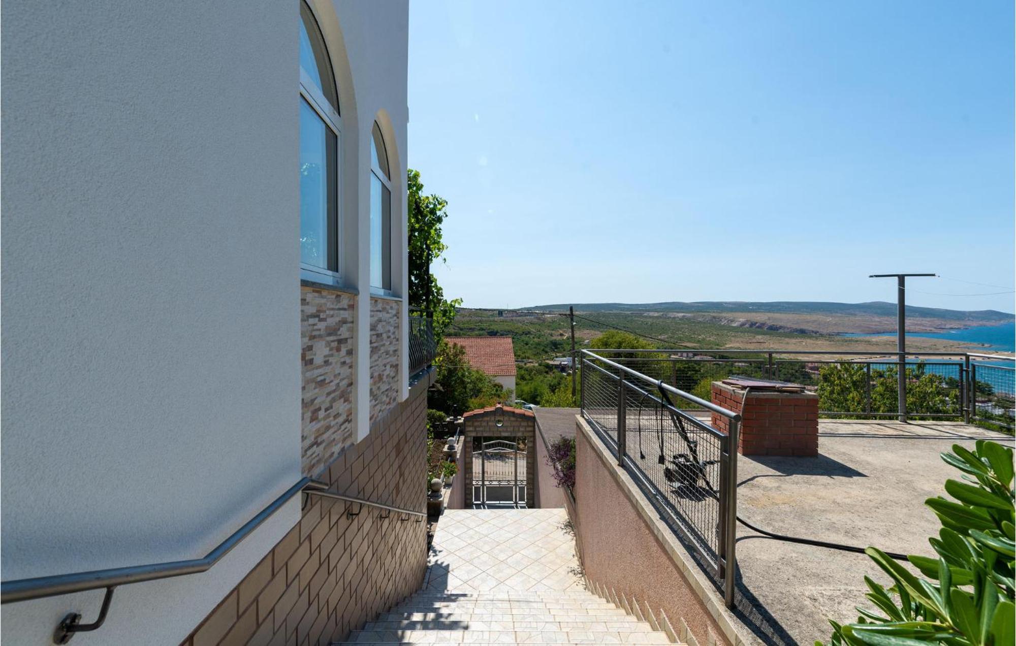 Lovely Apartment In Rovanjska With House Sea View Esterno foto